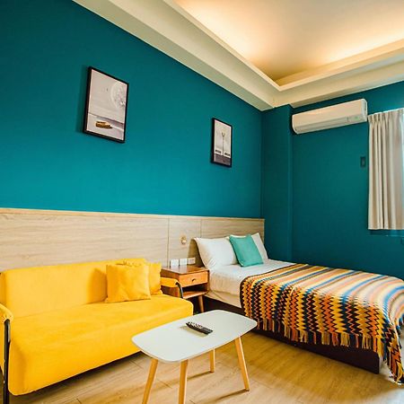 Fun Trip - Fu May Sea View Holiday House L 無敵海景交誼廳 L 附汽機車租賃 L T'ai-tung Buitenkant foto